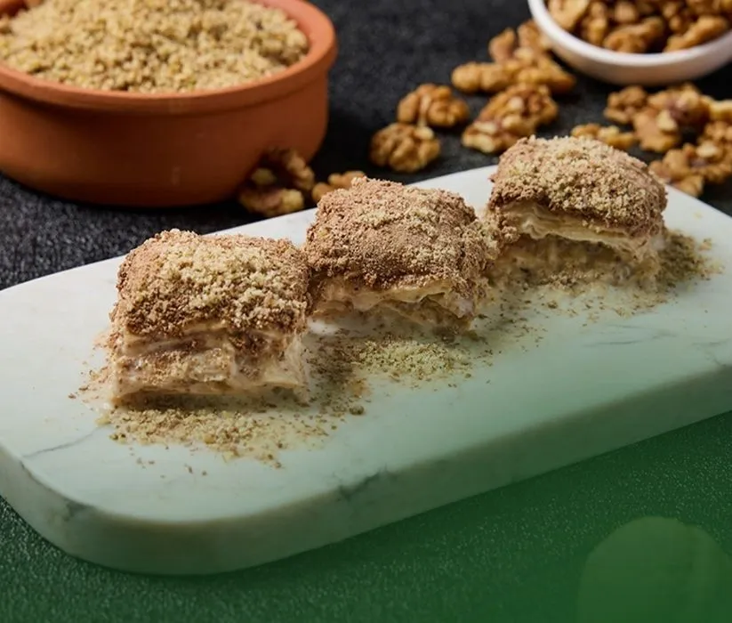 GÜLNARE Baklava