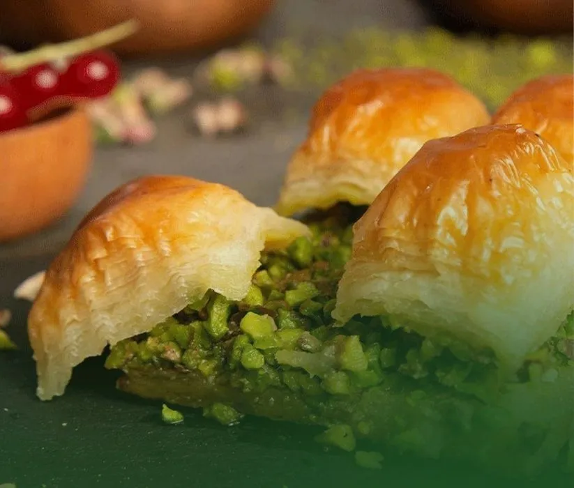 GÜLNARE Baklava