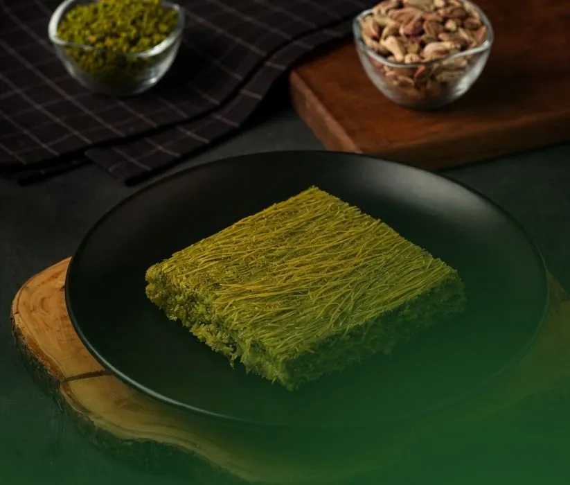GÜLNARE Baklava
